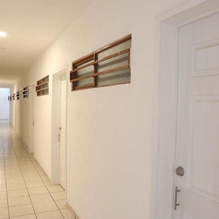 ホテル Hostal Purisima San Francisco del Rincón エクステリア 写真