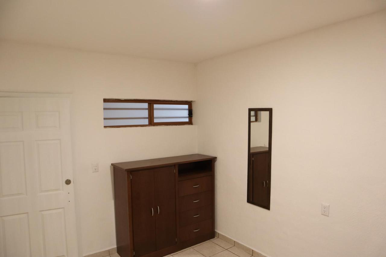 ホテル Hostal Purisima San Francisco del Rincón エクステリア 写真